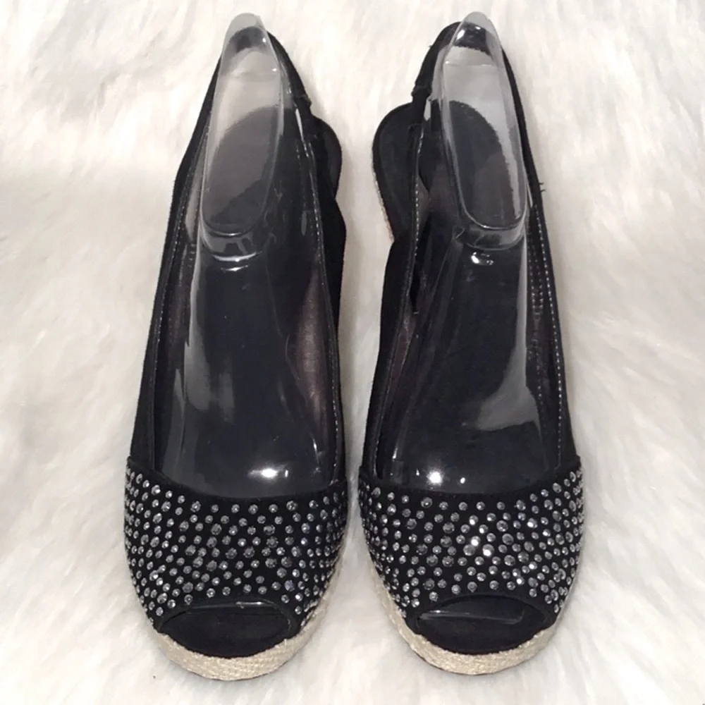 ANNE KLEIN STUD EMBELLISHED SUEDE WEDGE
